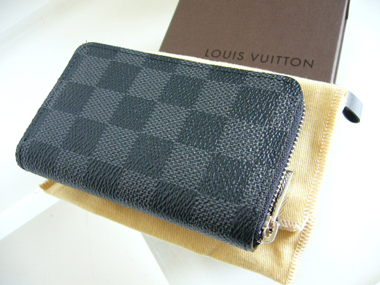 ルイヴィトン Vuitton ダミエグラフィットジッピーコインパースN63076